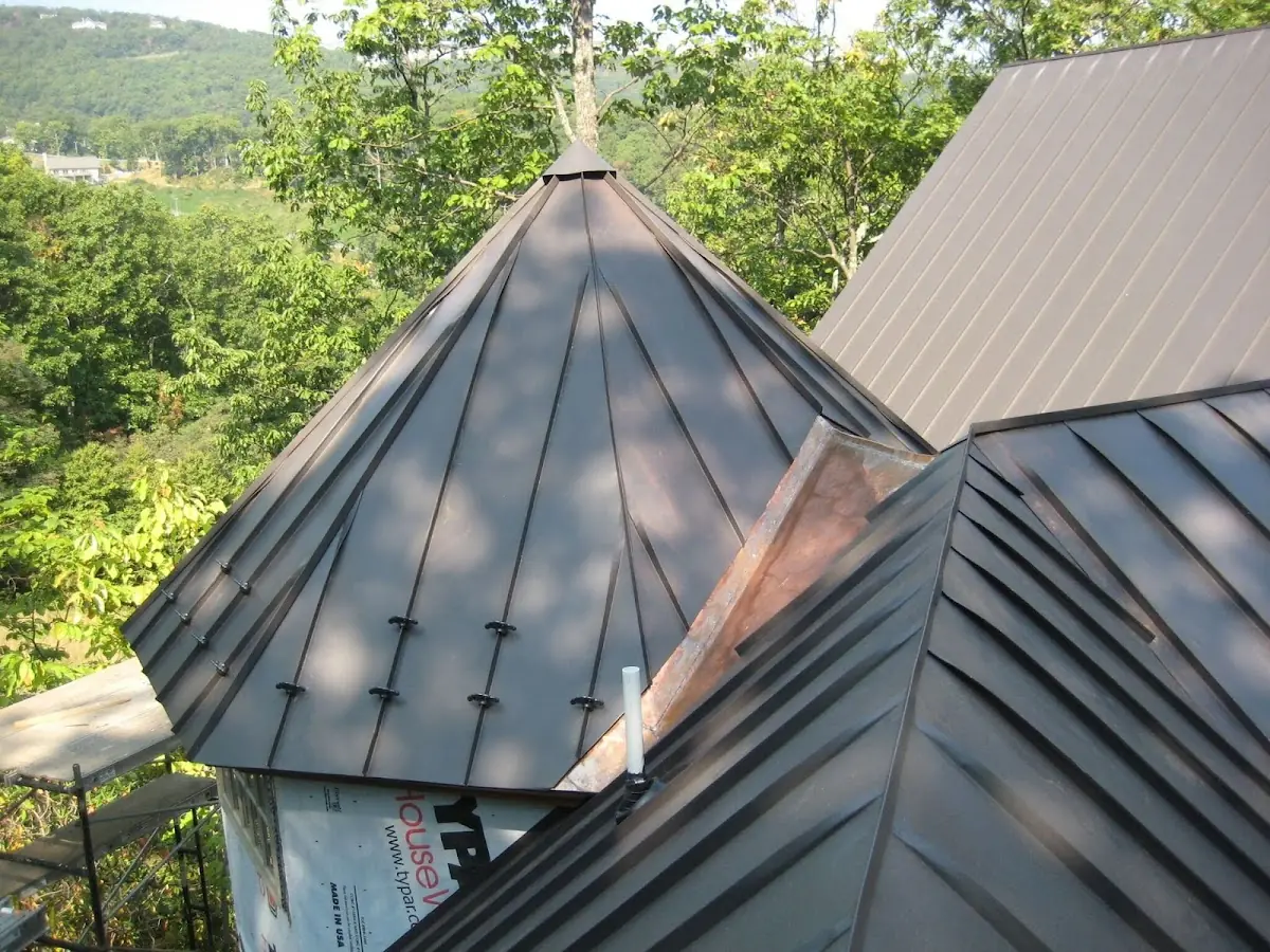 Professional Roof Tarp Installation by Craftsman Roofing in Matoaka